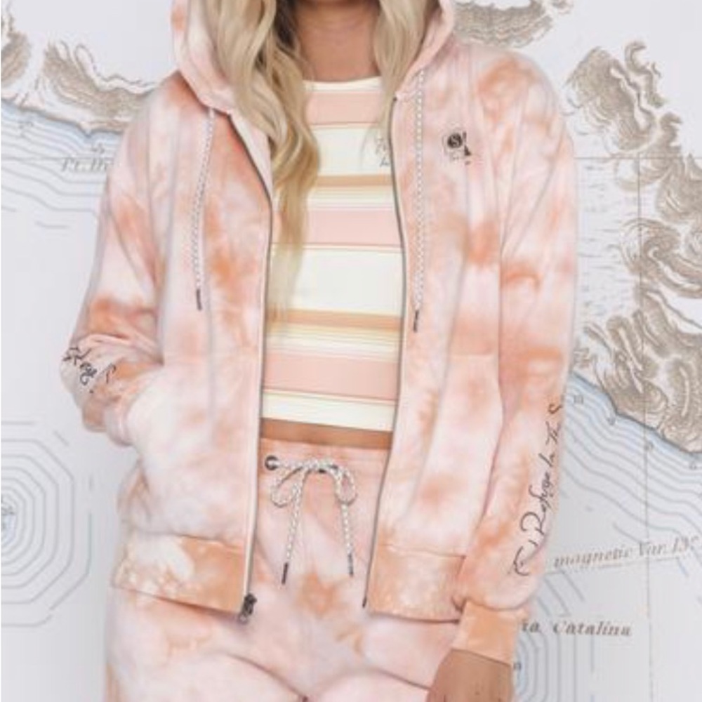 Alpha Zip Hoody By Salty Crew